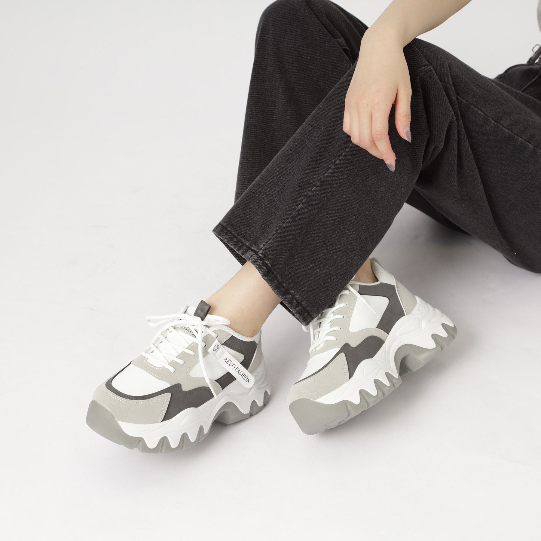 シーエス ティーアンドピー csT&P 厚底凸凹ソールスニーカー (ベージュ(052)) ベージュ(052)