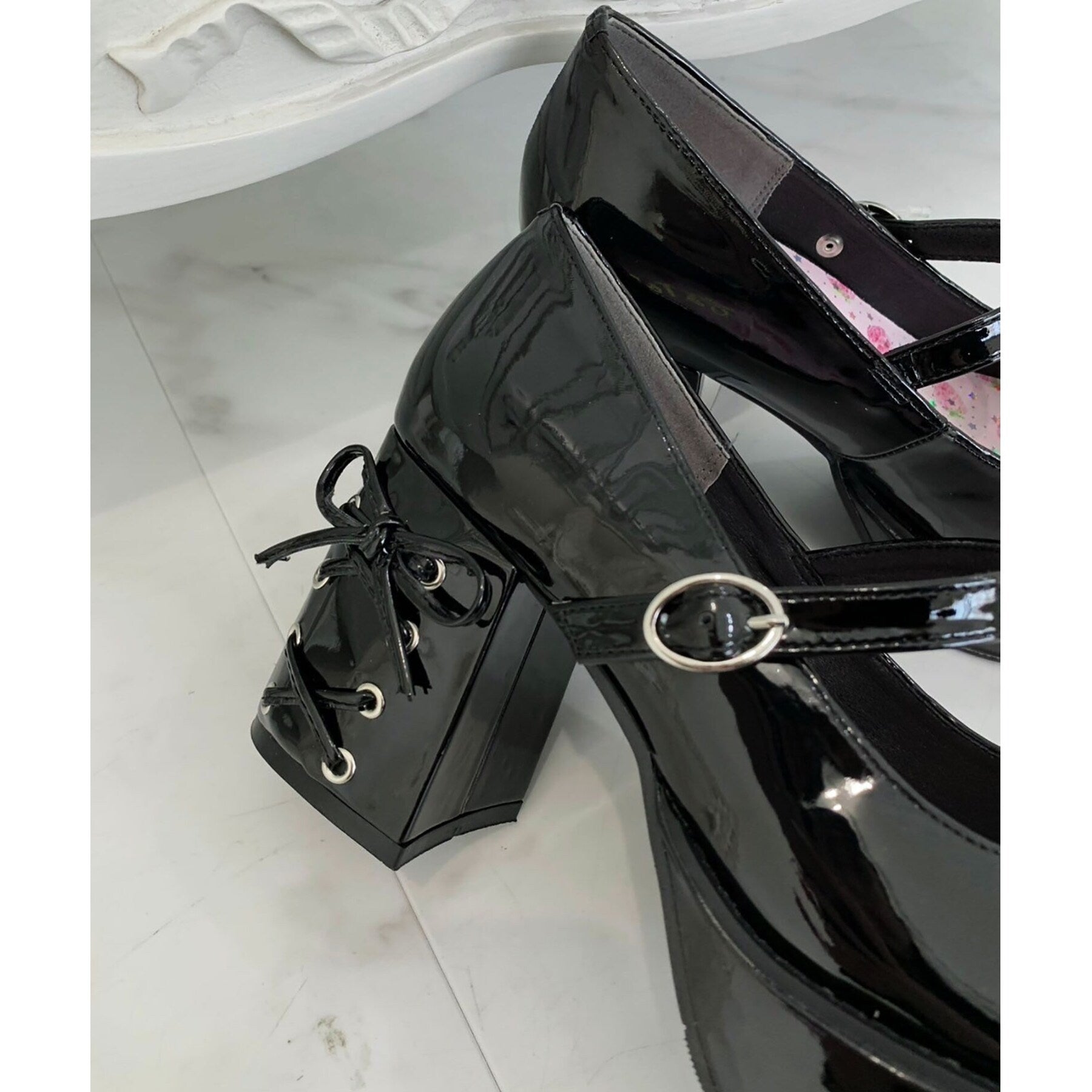 シーエス ティーアンドピー csT&P 厚底ヒールレースアップパンプス