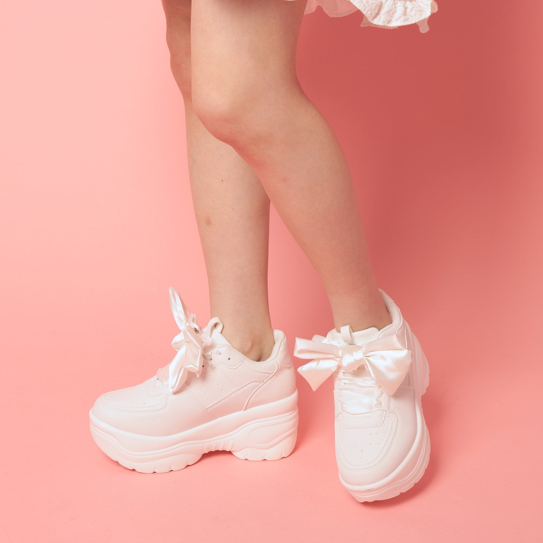 シーエス ティーアンドピー csT&P 厚底リボン取り外し可スニーカー (ホワイト(001)) ホワイト(001)