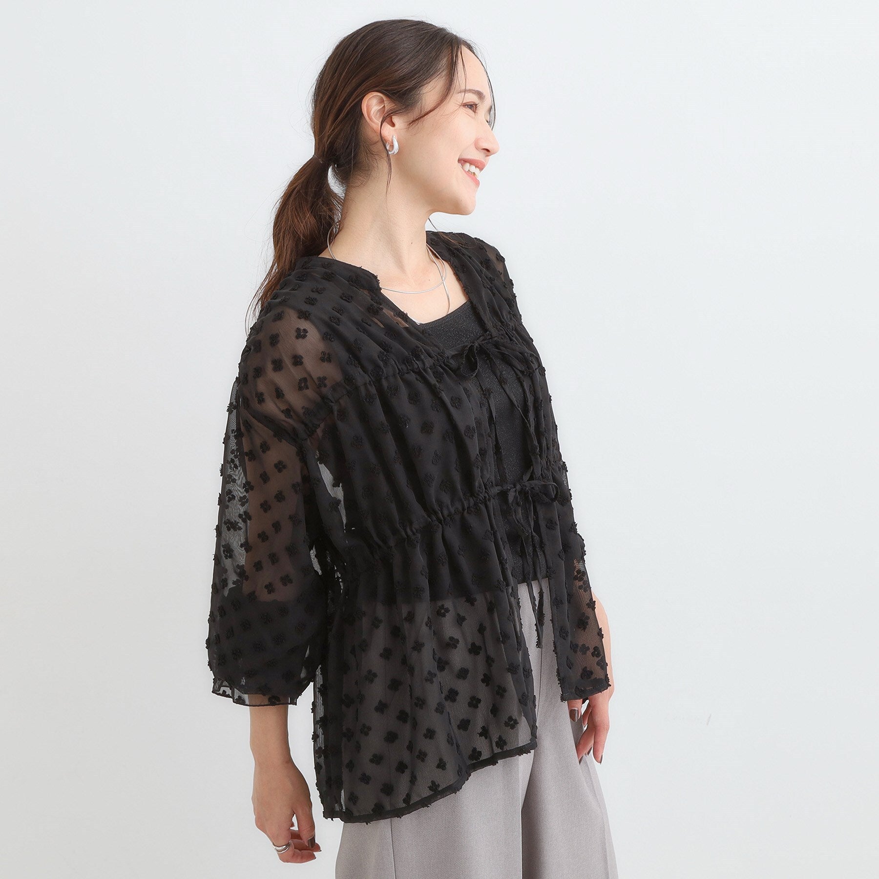 キューティーブロンド Cutie Blonde シアードビーシャーリングブラウス (オフホワイト(003)) オフホワイト(003)