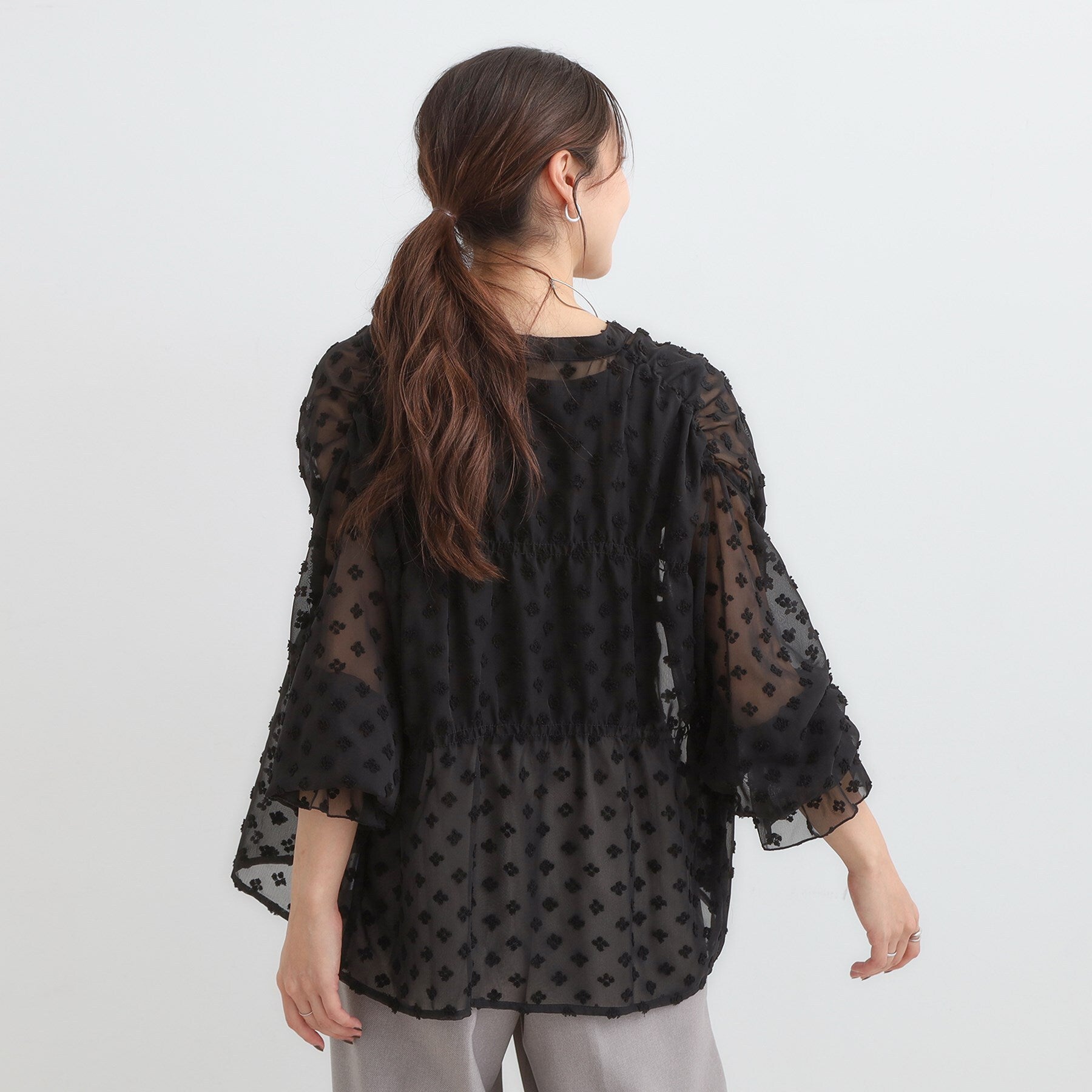 キューティーブロンド Cutie Blonde シアードビーシャーリングブラウス (オフホワイト(003)) オフホワイト(003)