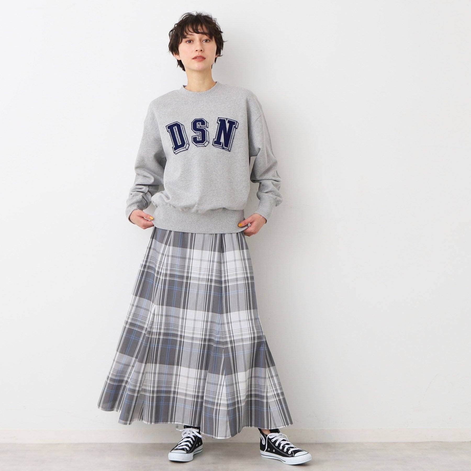 デッサン Dessin 【ユニセックス・セットアップ可能】タフティングロゴスウェット