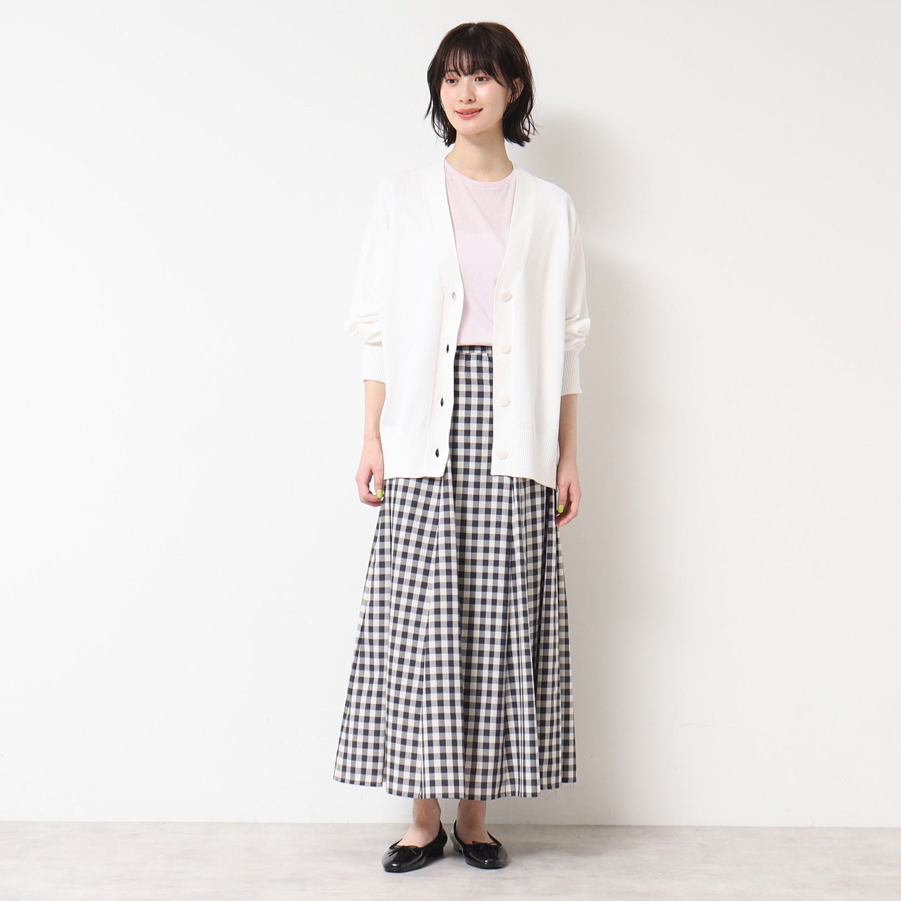 デッサン Dessin オーバーシルエットVネックカーディガン (ホワイト(002)) ホワイト(002)