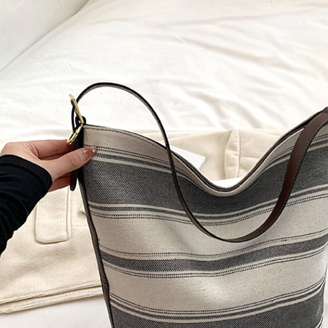 Durilly Dewlily Border Bucket Bag Bag女士在20年代,30年代,30年代,時尚休閒袋中可愛的Back Back Back Back Tote Bag