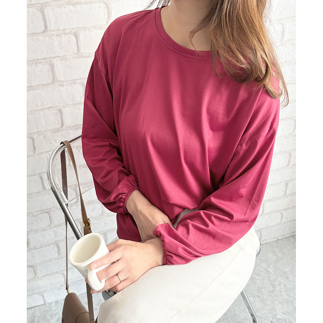 デューリリー Dewlily ボリューム袖カットソー レディース 韓国 カジュアル 長袖 ゆったり 無地 シンプル トップス 大人 リラックス 春 夏 秋 冬 着回し 普段着 (グリーン) グリーン