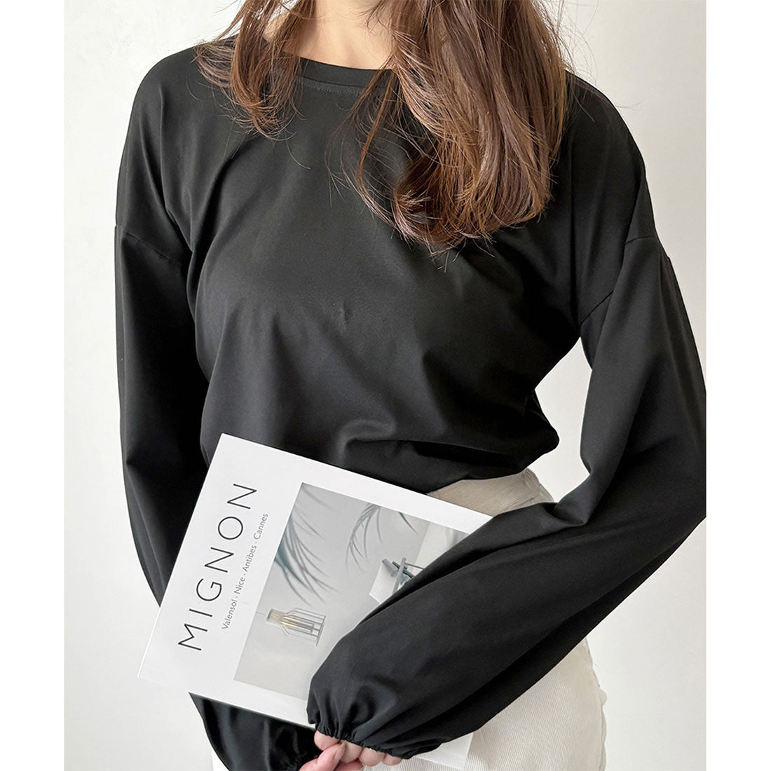 デューリリー Dewlily ボリューム袖カットソー レディース 韓国 カジュアル 長袖 ゆったり 無地 シンプル トップス 大人 リラックス 春 夏 秋 冬 着回し 普段着 (ブラック) ブラック