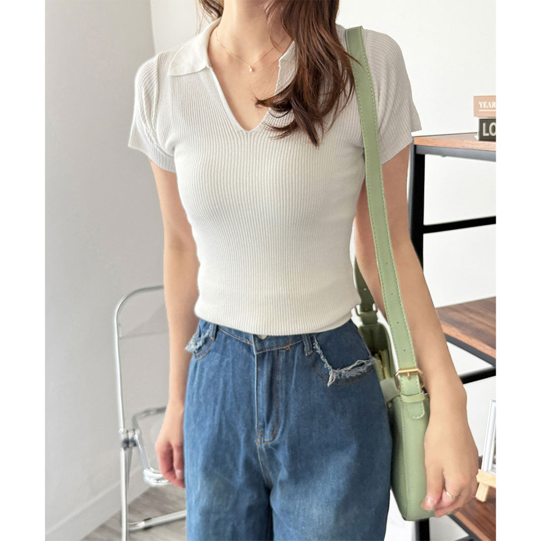 デューリリー Dewlily スキッパー半袖ポロニット レディース 韓国 カジュアル シンプル ショート丈 おしゃれ かわいい 大人 春 夏 着回し お出かけ トップス シャツ (イエロー) イエロー