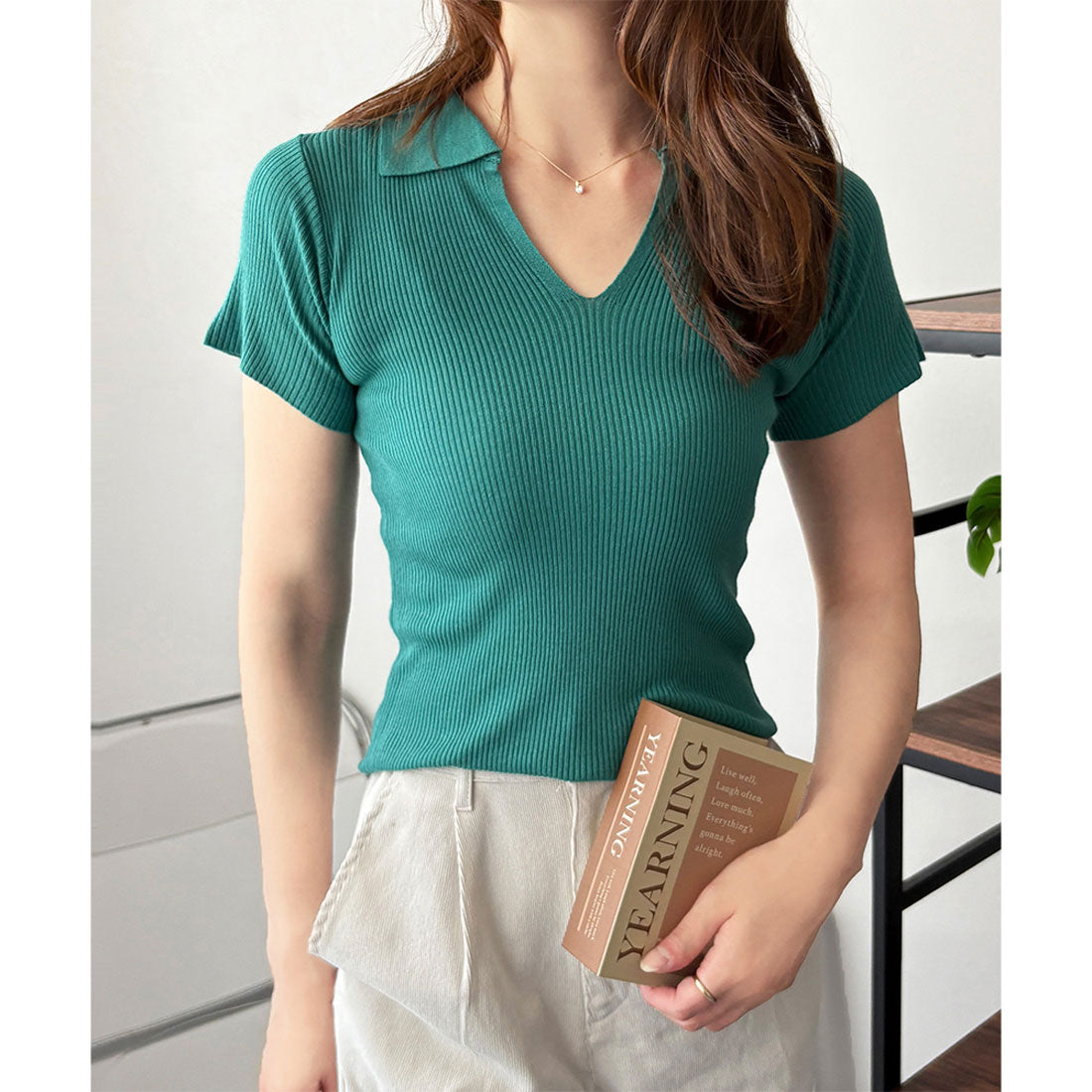 デューリリー Dewlily スキッパー半袖ポロニット レディース 韓国 カジュアル シンプル ショート丈 おしゃれ かわいい 大人 春 夏 着回し お出かけ トップス シャツ (イエロー) イエロー