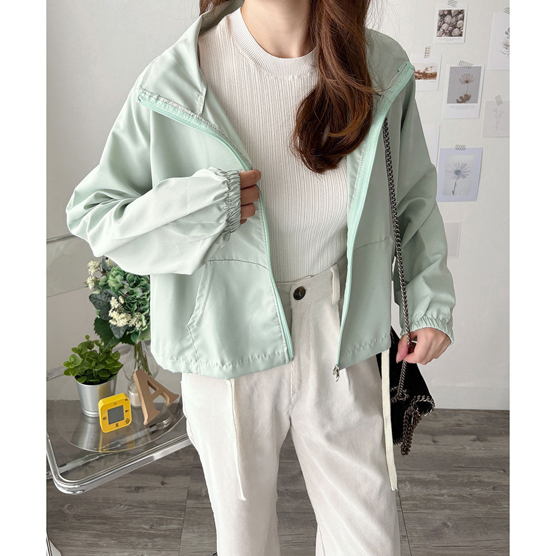デューリリー Dewlily ショート丈ドロストブルゾン ライトアウター ジャケット ショート丈 韓国 ファッション レディース 春夏秋 着回し カバー 通勤 旅行 おしゃれ (ブラック) ブラック