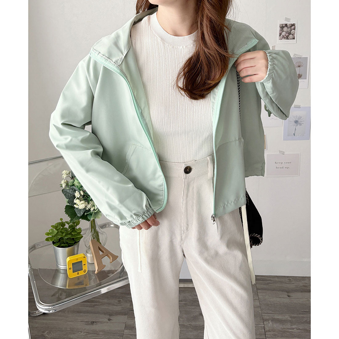 デューリリー Dewlily ショート丈ドロストブルゾン ライトアウター ジャケット ショート丈 韓国 ファッション レディース 春夏秋 着回し カバー 通勤 旅行 おしゃれ (ブラック) ブラック