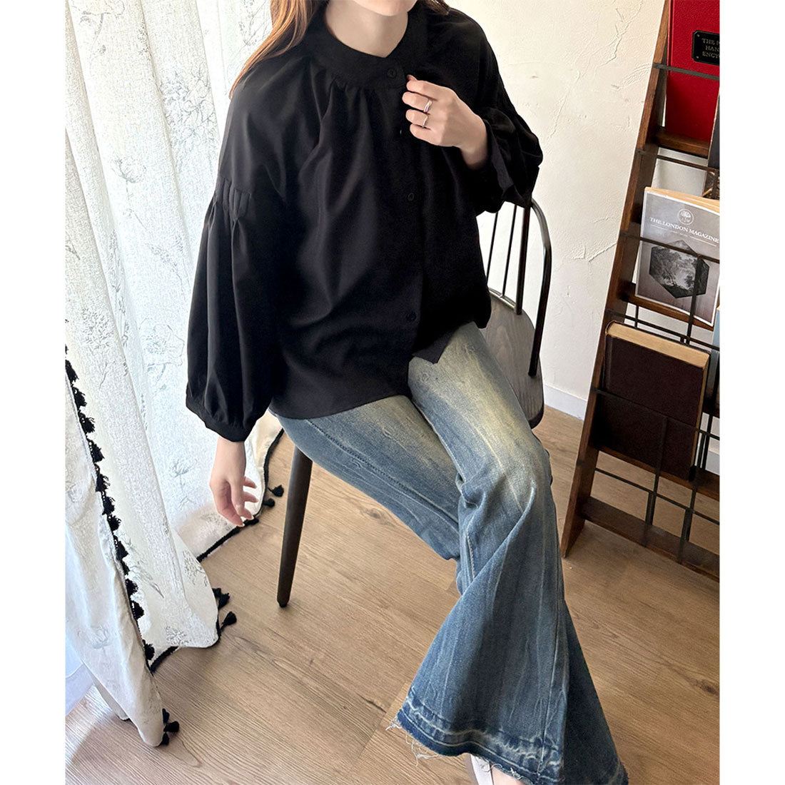 デューリリー Dewlily リラックスパフスリーブブラウス 体型カバー 長袖 ギャザー デイリー着回し 大人可愛い 上品きれいめ シンプル 無地 トップス 白 オフィス 韓国 (ブラック) ブラック