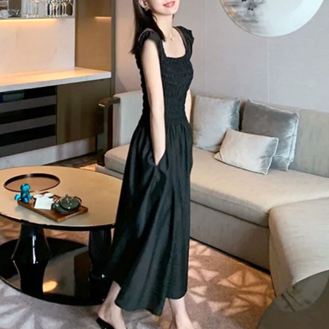 杜利(Durilly Dewlily)脫衣舞 - 20多歲和30年代華麗的肩膀上的朝鮮時尚少年