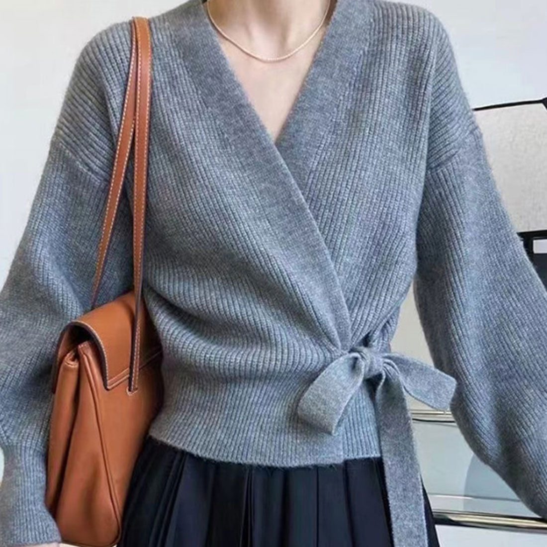 Dewlily Cache-Coeur Sweater, Autumn, Winter, Korean Fashion, For Teens, 20s, 30s, Women, Cute, Adult Casual, Office, Simple, Long Sleeves, Elegant, Knit