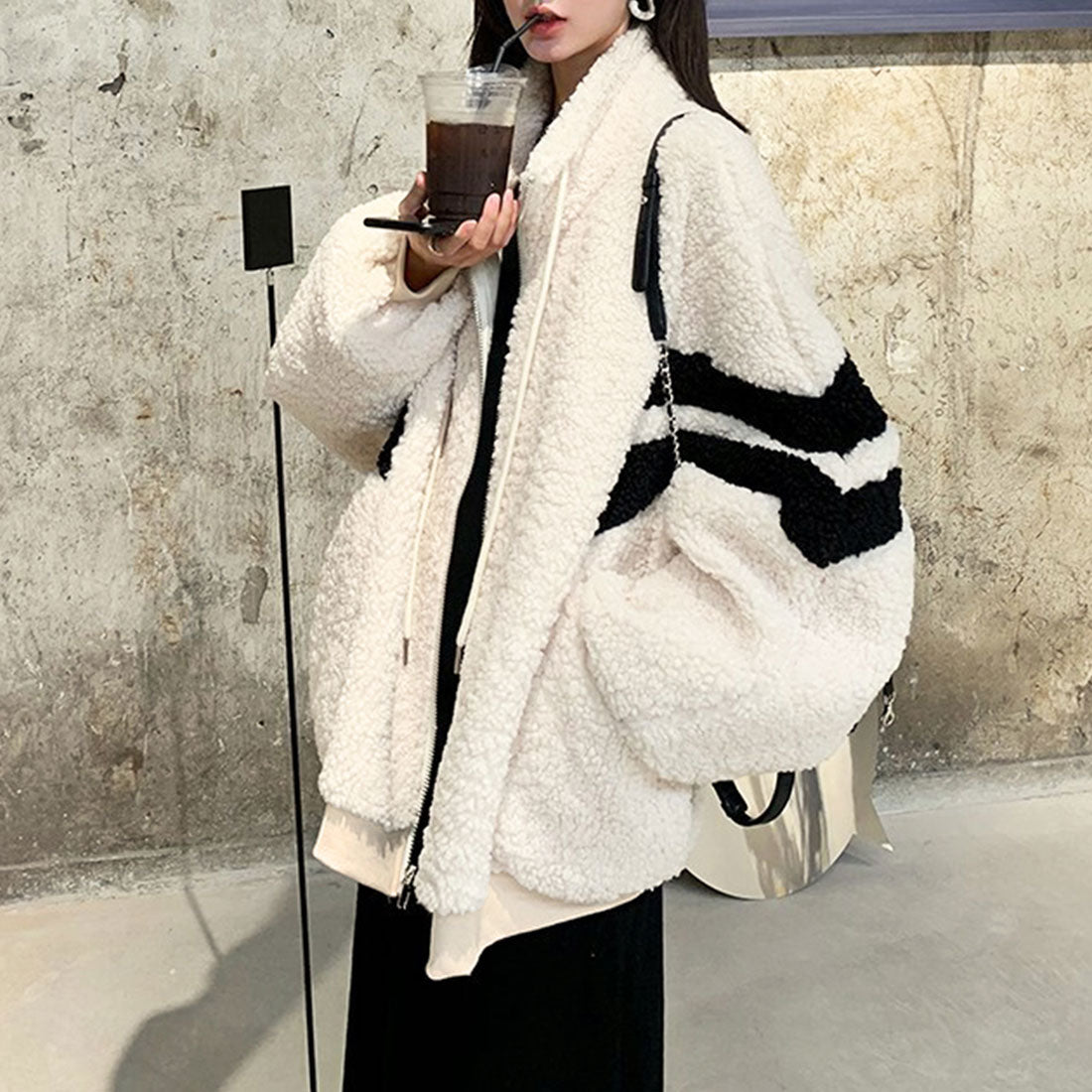 デューリリー Dewlily オーバーサイズボアブルゾン レディース 10代 20代 30代 韓国ファッション カジュアル 可愛い 大人 大きいサイズ ボーダー アウター 秋 冬