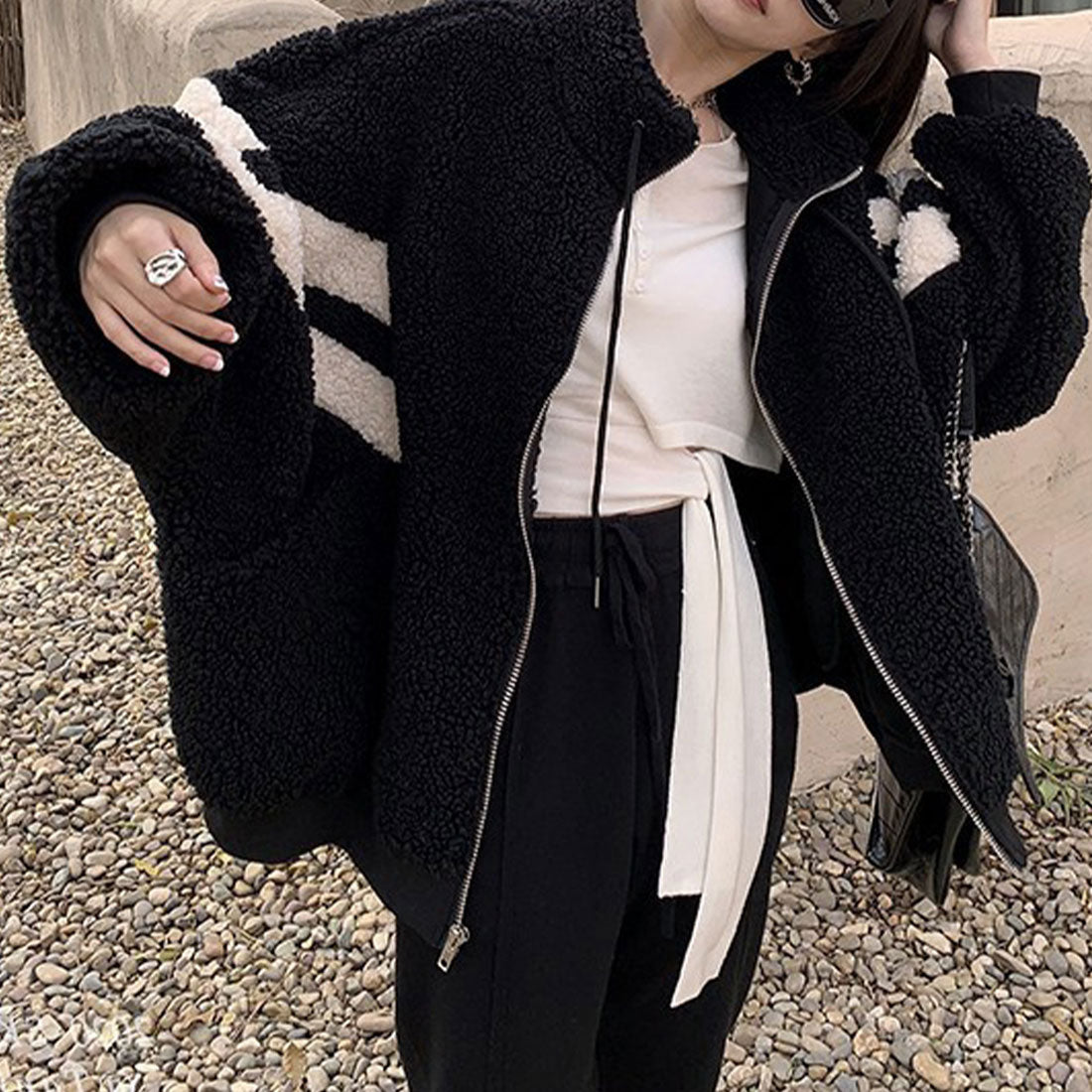 デューリリー Dewlily オーバーサイズボアブルゾン レディース 10代 20代 30代 韓国ファッション カジュアル 可愛い 大人 大きいサイズ ボーダー アウター 秋 冬