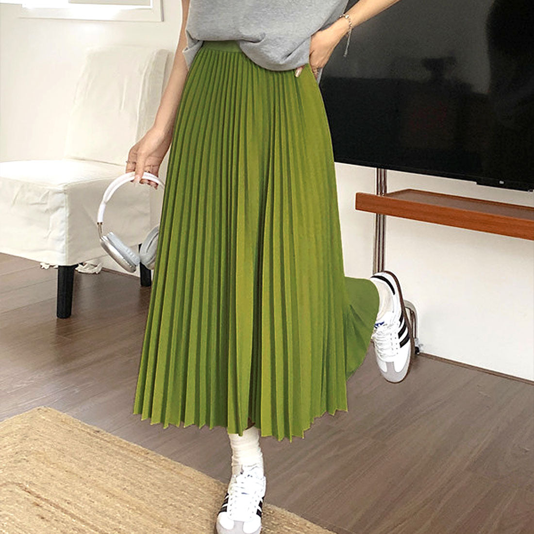 Dewlily Long Pleated Skirt for Women, Teens, 20s, 30s, Korean Fashion, Casual, Spring, Summer, Autumn, Cute, Stylish, A-line, Black, Simple, Elastic