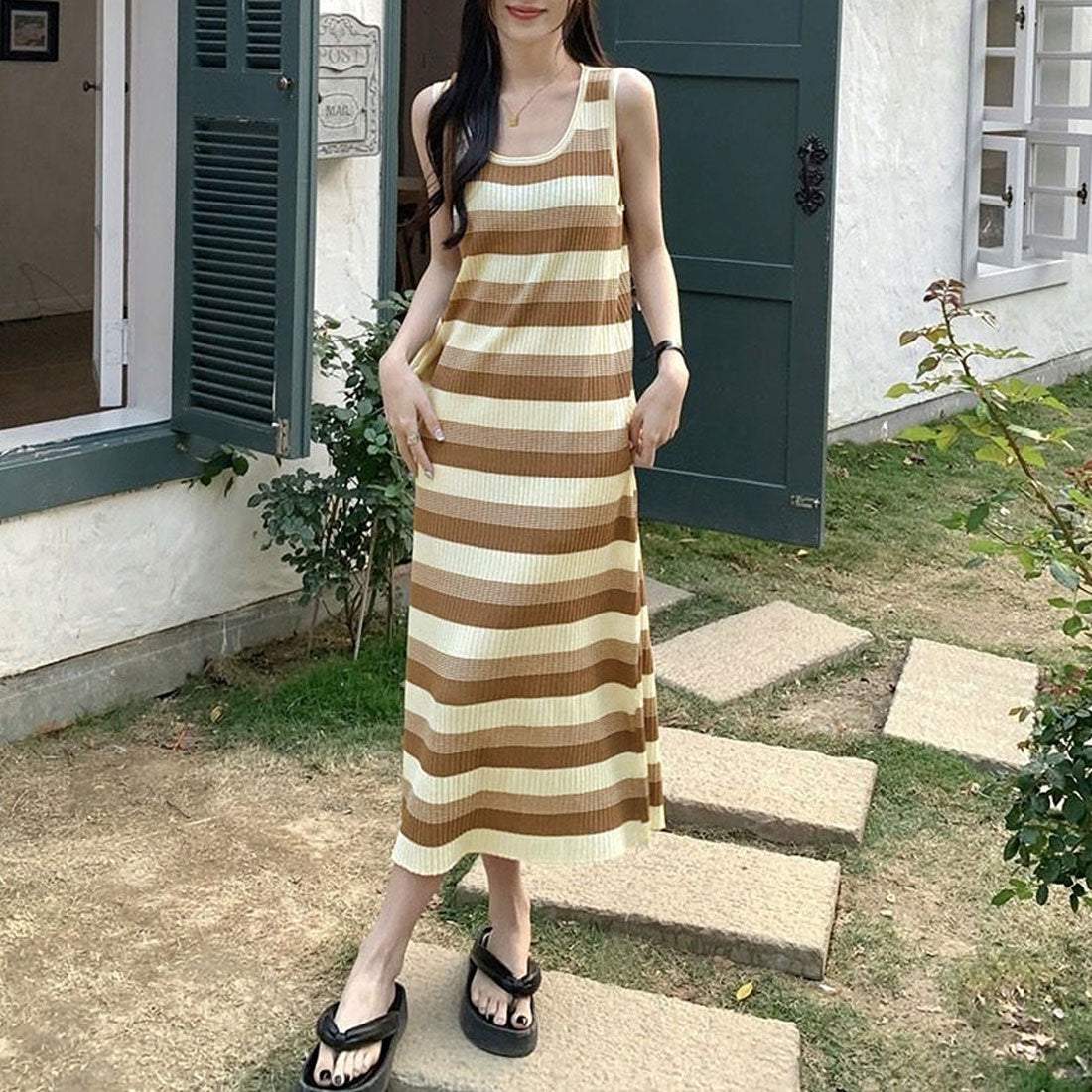 Dewlily Border Color Dress for Women, Teens, 20s, 30s, Korean Fashion, Casual Summer, Simple, Cute, Long Length, Mature, Black, Tank Top