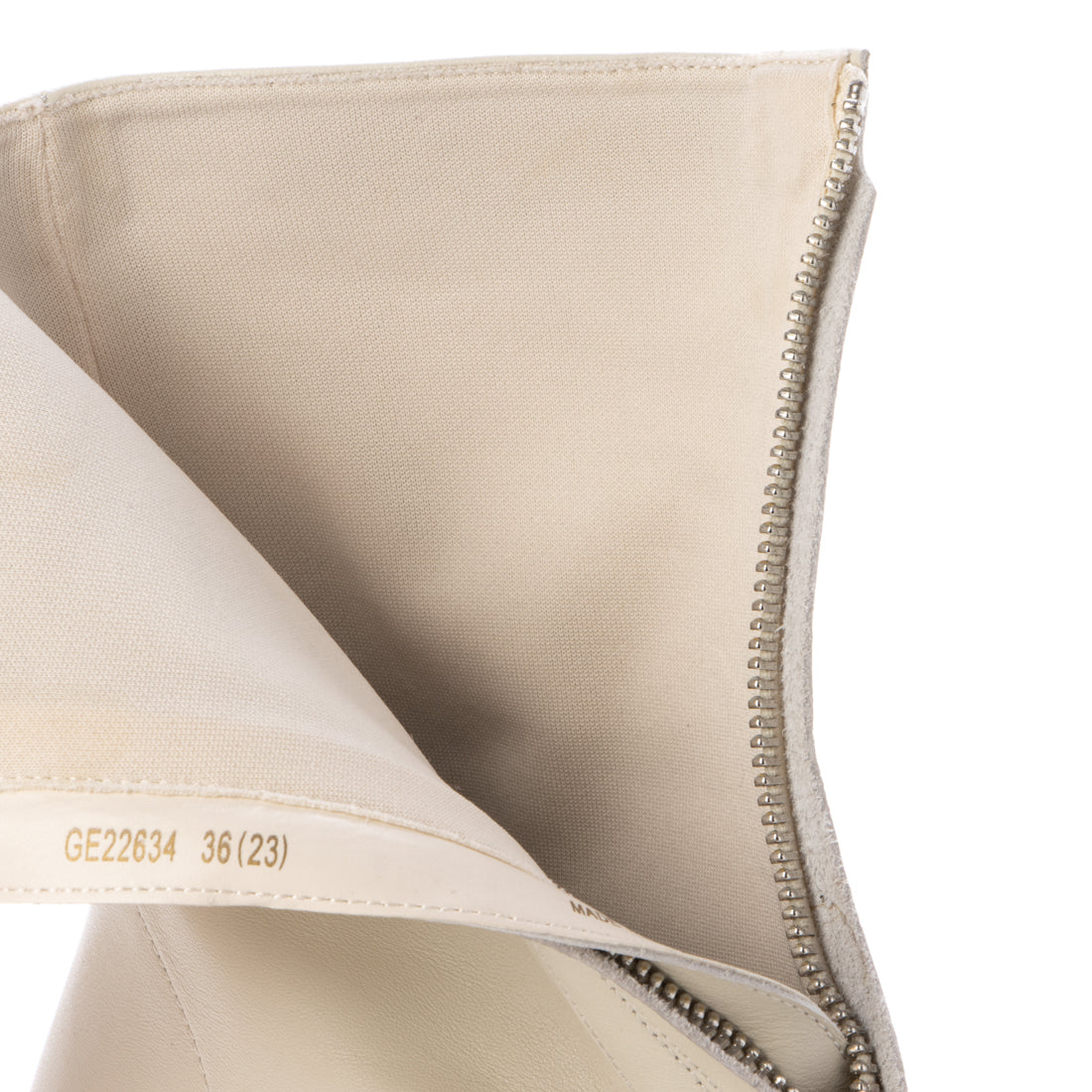 ダニエラアンドジェマ Daniella & GEMMA フロントジップショートブーツ (アイボリー) アイボリー