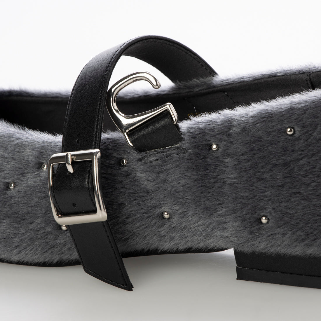 ダニエラアンドジェマ Daniella & GEMMA ストラップ付きバレエフラットシューズ (グレー生地) グレー生地