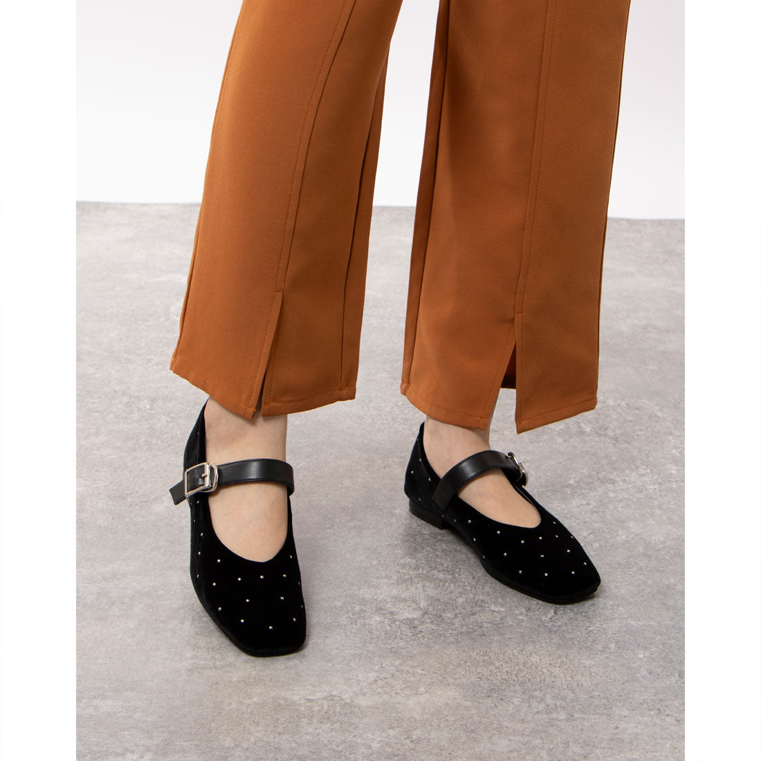 ダニエラアンドジェマ Daniella & GEMMA ストラップ付きバレエフラットシューズ (グレー生地) グレー生地