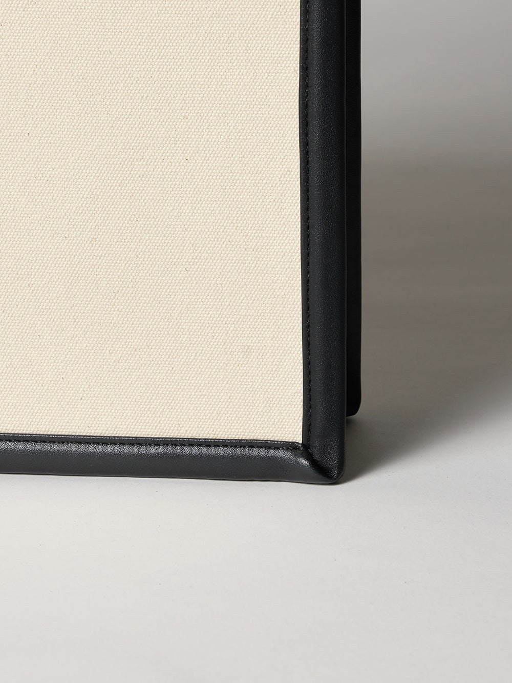 ダーリッチ Darich レザーキャンバストートバッグ (アイボリー) アイボリー