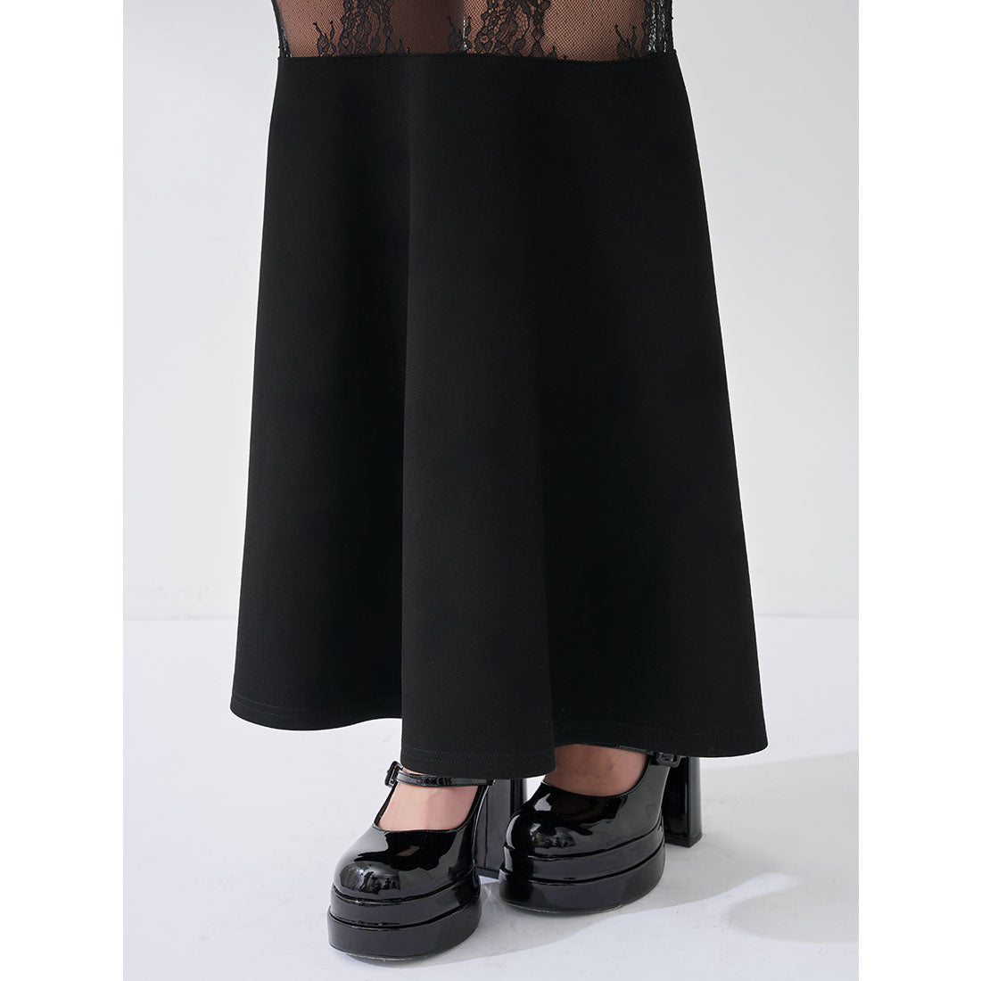 ダーリッチ Darich ポイントレースカットロングワンピース (ブラック) ブラック