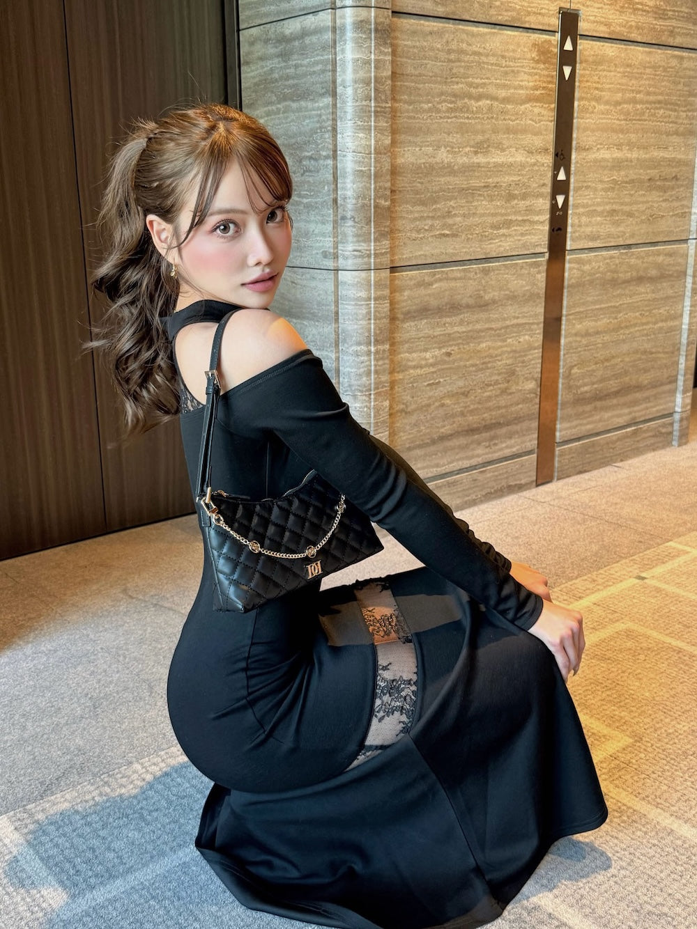 ダーリッチ Darich ポイントレースカットロングワンピース (ブラック) ブラック