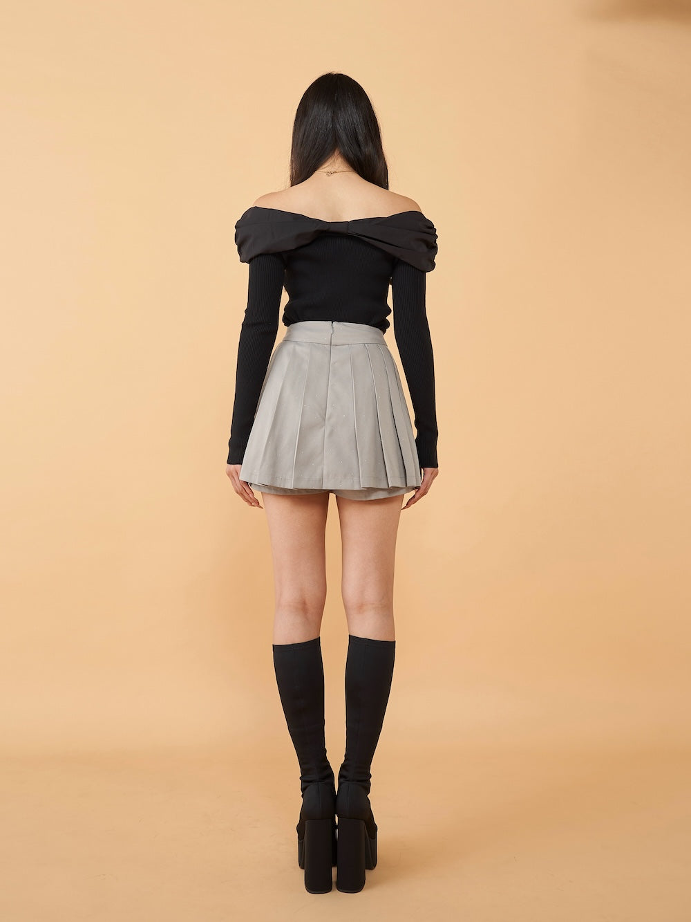 Darich Off-Shoulder Ribbon Knit Top