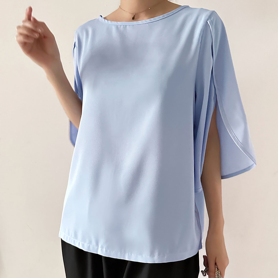 ドゥー ベル Doux Belle 袖フレア ブラウス シャツ (ブラック) ブラック