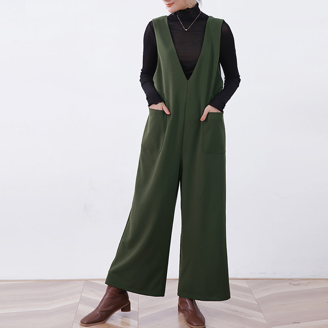 ドゥー ベル Doux Belle 秋新作 オールインワン レディース サロペット マキシ丈 ロング丈 ゆったり 体型カバー vネック (ベージュ) ベージュ