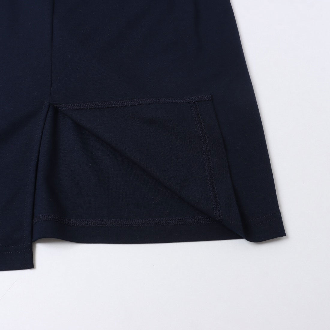 ドゥクラッセ DoCLASSE 強撚ポンチ・袖レースワンピース (ミッドナイトブルー) ミッドナイトブルー