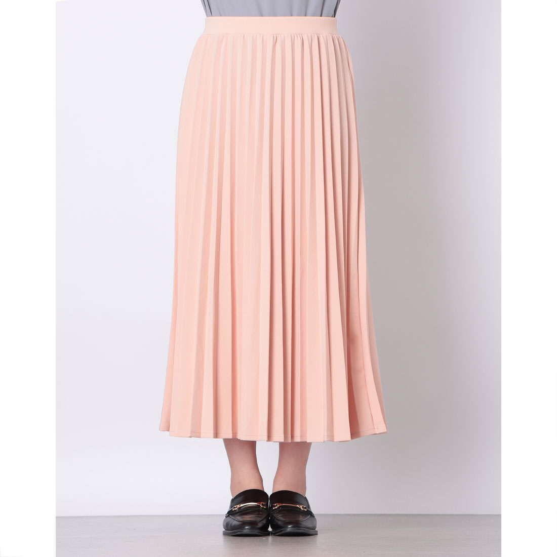 ドゥクラッセ DoCLASSE カットジョーゼット・細プリーツスカート (ライトコーラル) ライトコーラル