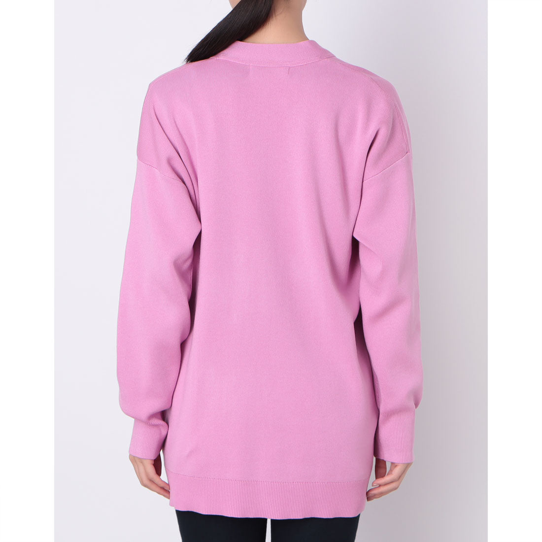 ドゥクラッセ DoCLASSE 総針編み・Vネックボタンカーディガン (ソフトピンク) ソフトピンク