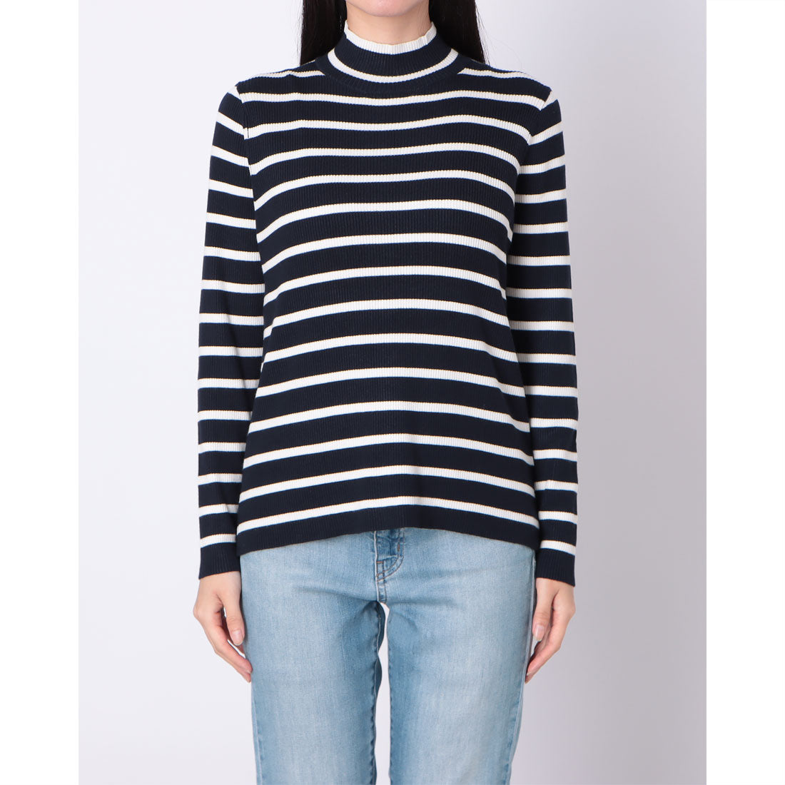 ドゥクラッセ DoCLASSE シルクフィール・ハイネック&カーディガン (ネイビー×ホワイト) ネイビー×ホワイト