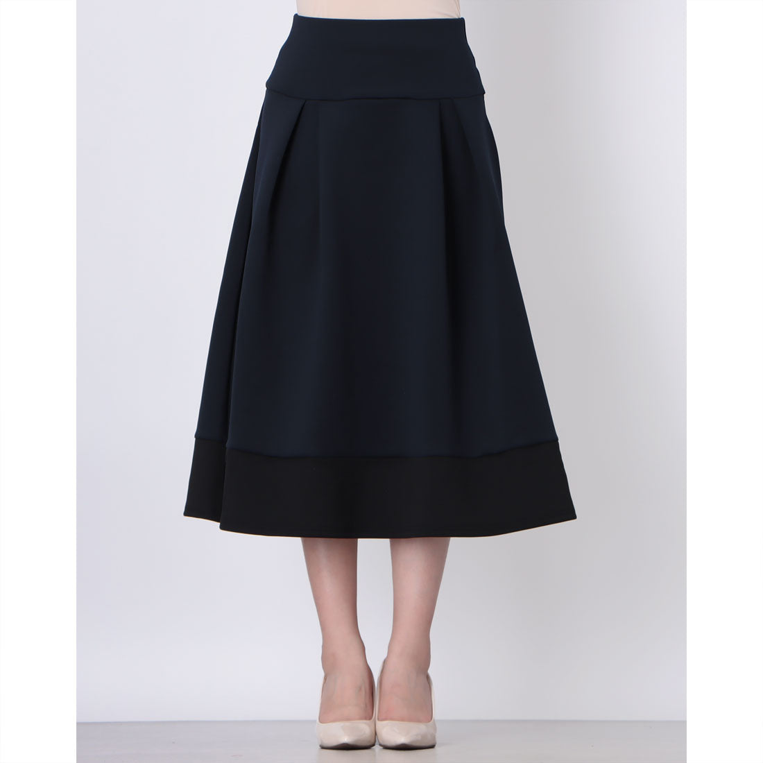 ドゥクラッセ DoCLASSE ドゥクラッセTシャツ×ダブル編みジャージー・セットアップ (ホワイト・パターン) ホワイト・パターン