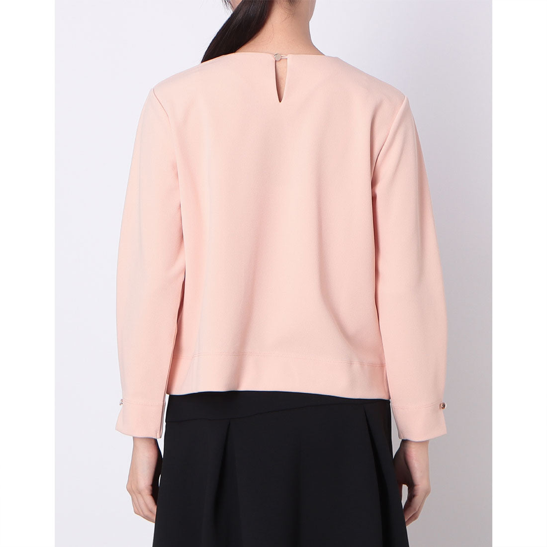 ドゥクラッセ DoCLASSE カットジョーゼット・袖タックプルオーバー (ライトコーラル) ライトコーラル