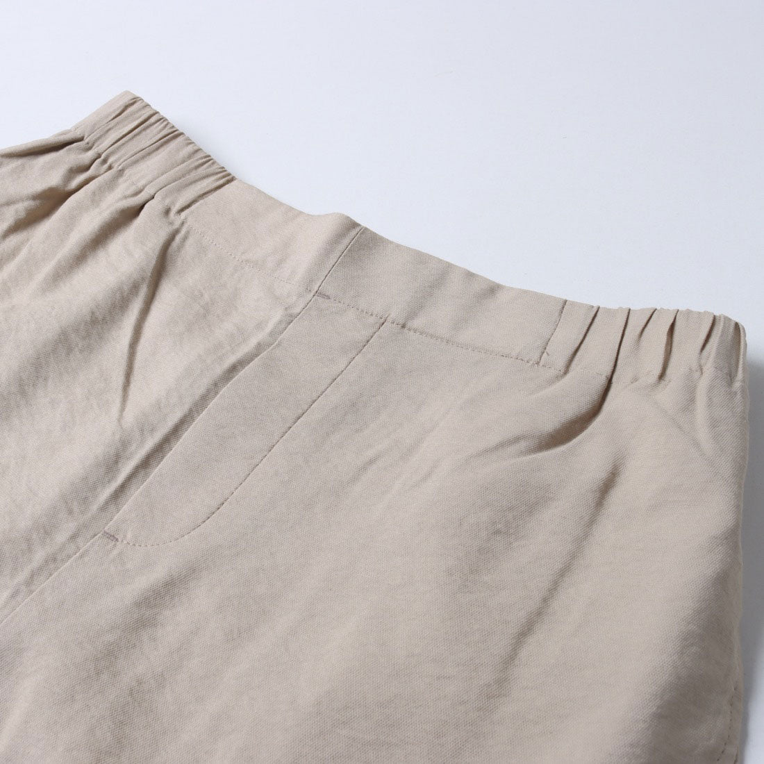 ドゥクラッセ DoCLASSE ワッシャー加工・リラックスイージーパンツ (ライトベージュ) ライトベージュ