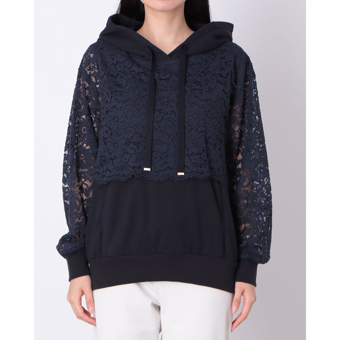 ドゥクラッセ DoCLASSE ソフト裏毛・袖レースフーディ (ダークネイビー) ダークネイビー