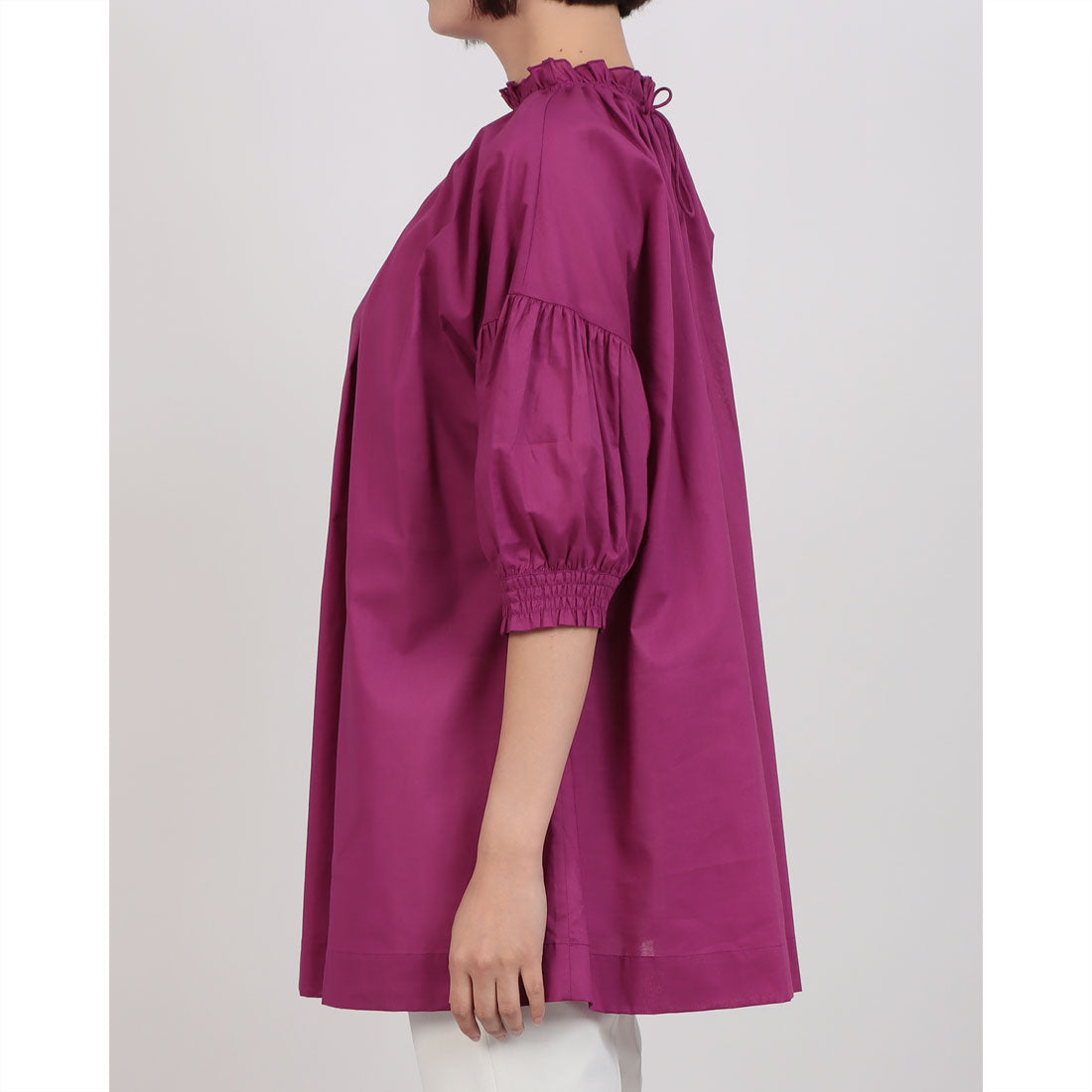 ドゥクラッセ DoCLASSE コットンローン・スモッキングブラウス/半袖 (パープル) パープル