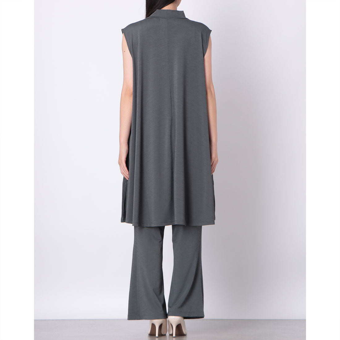 ドゥクラッセ DoCLASSE UVスラブ・チュニック&パンツセット (カーキグレー) カーキグレー