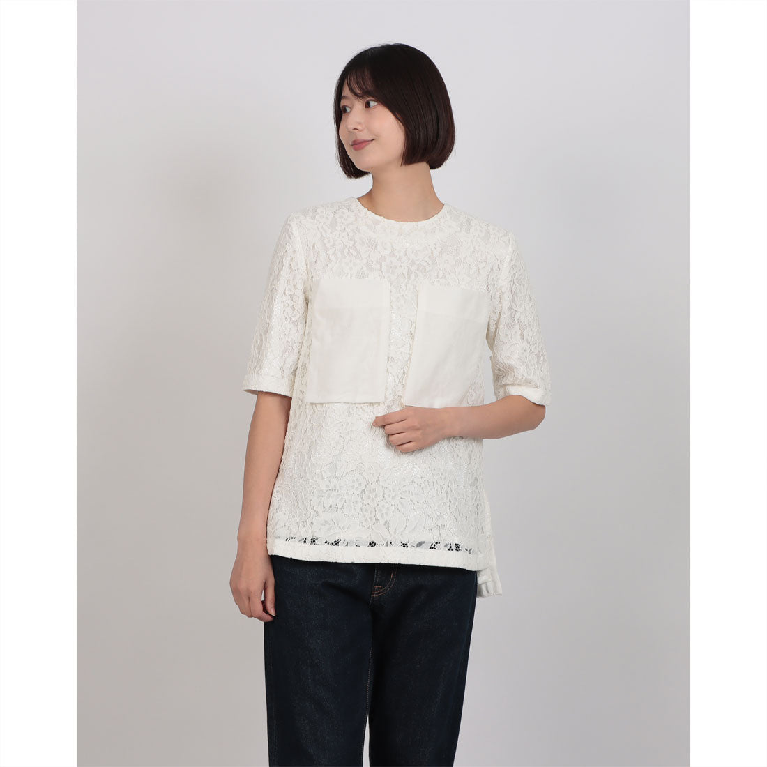 ドゥクラッセ DoCLASSE コードレース・ポケットブラウス (ホワイト) ホワイト