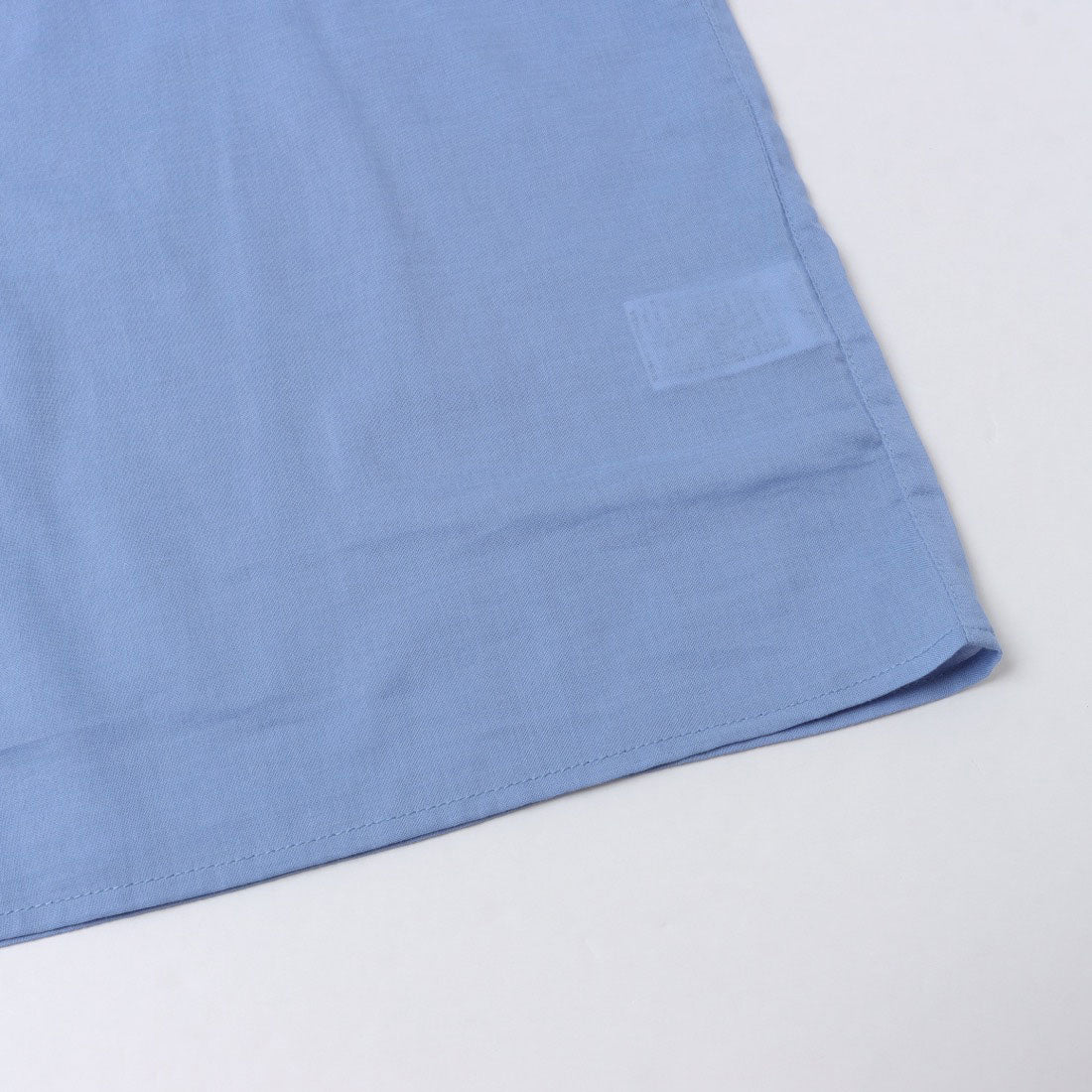 ドゥクラッセ DoCLASSE トーションレース・スタンドカラーブラウス (ブルーグレー) ブルーグレー