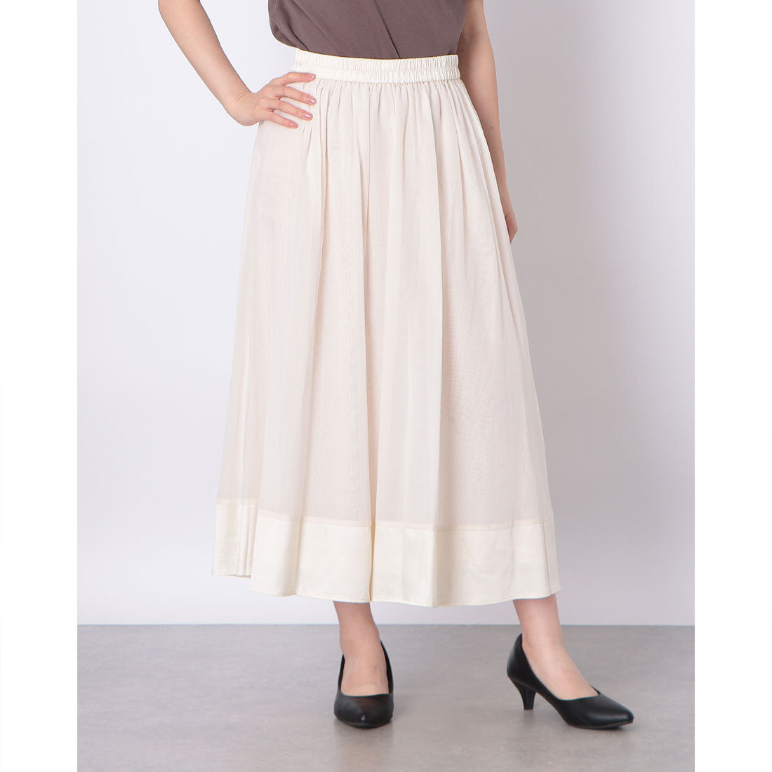 ドゥクラッセ DoCLASSE サテン切替・シアーコットンフレアスカート (アイボリー) アイボリー