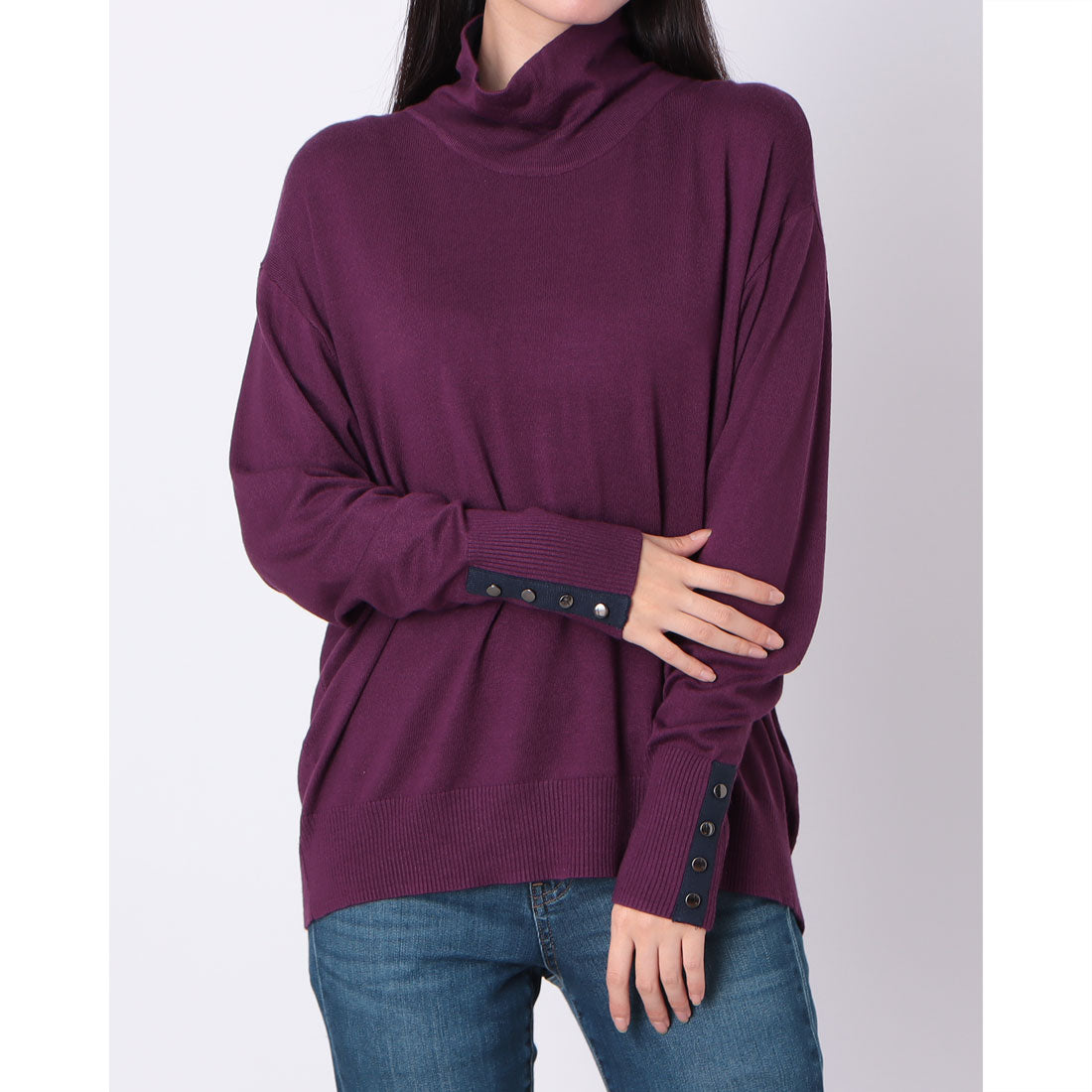 ドゥクラッセ DoCLASSE なめらかヤーン・ハイネック配色ニット (ボルドー) ボルドー