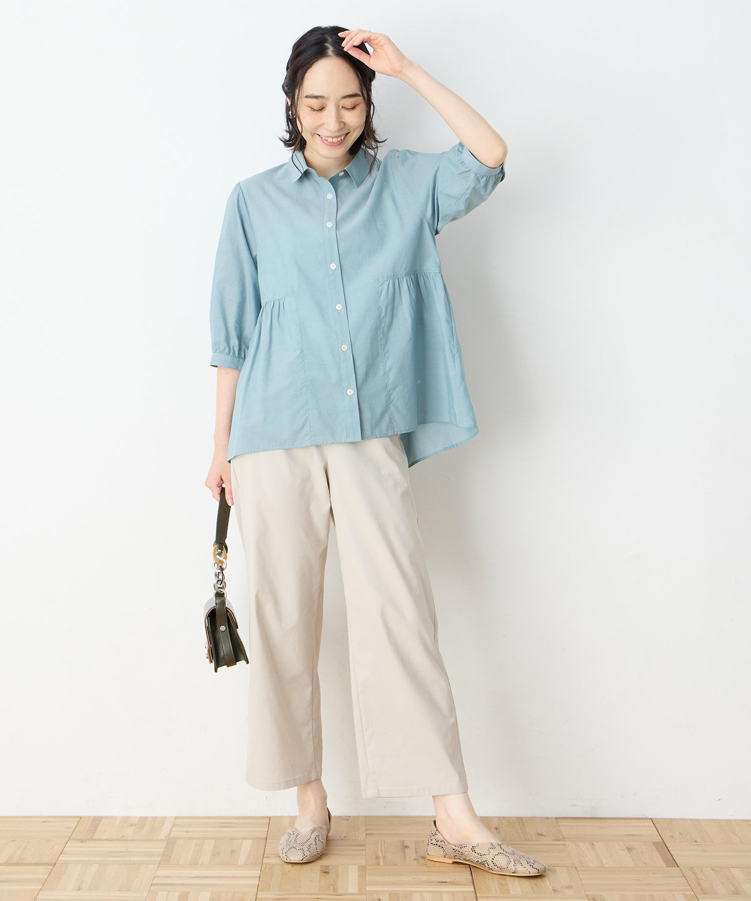 デコイ DECOY ペプラムブラウス (ブルー) ブルー