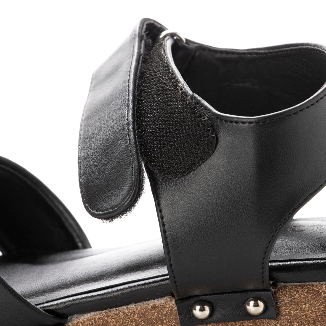 デメテル DEMETER 厚底ソール☆スタッズデザインのスクエアトゥクロスベルトウェッジサンダル