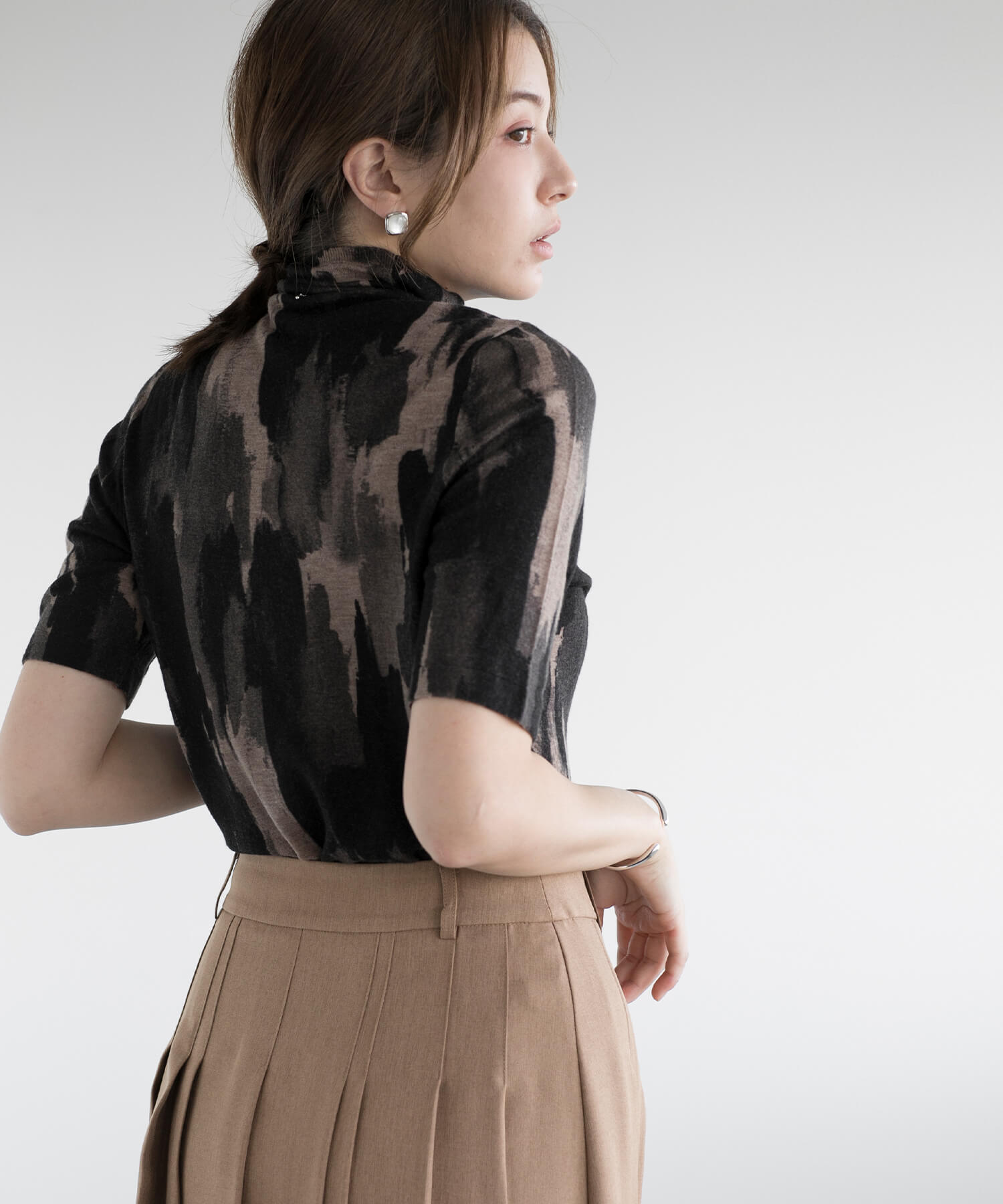 ディケイドクラシック DECADE CLASSIC 【DECADE CLASSIC】ウール100% 油絵 半袖ニットセーター (チョコ) チョコ