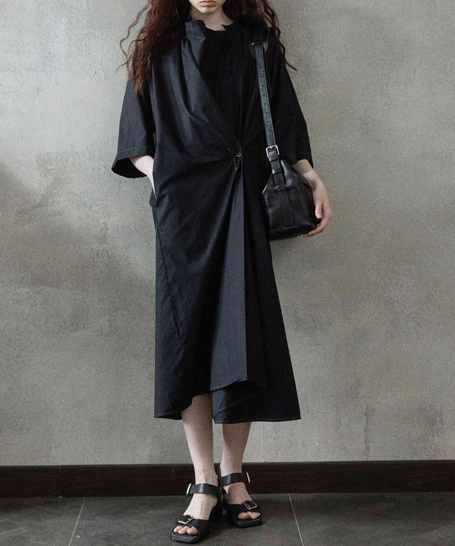 ディケイドクラシック DECADE CLASSIC DECADE CLASSIC アシンメトリーワンピース (ブラック) ブラック