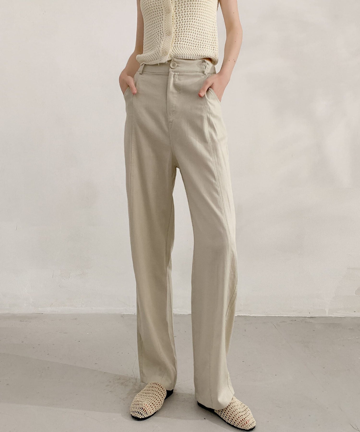 ディケイドクラシック DECADE CLASSIC DECADE CLASSIC ジャストウエストカーブタックド パンツ (ライトベージュ) ライトベージュ