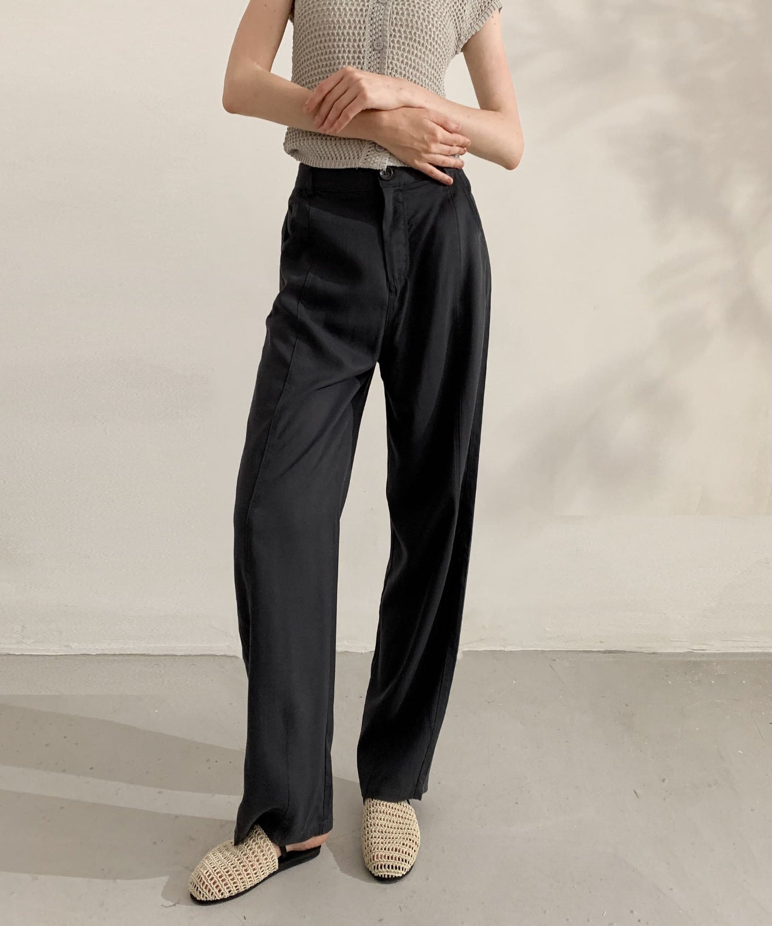 ディケイドクラシック DECADE CLASSIC DECADE CLASSIC ジャストウエストカーブタックド パンツ (グレー) グレー